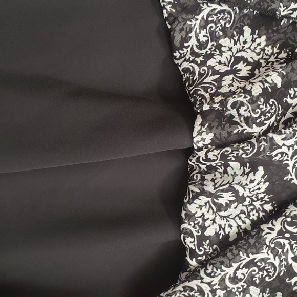 Essentials by Milano boho tunic - Picture 3 of 5